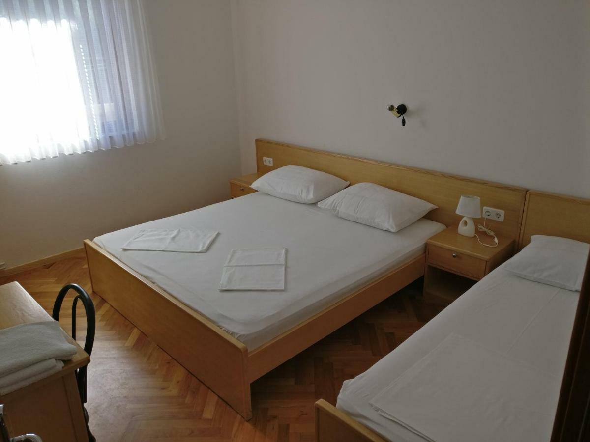 Apartments Culjak Rab Rab Town Buitenkant foto